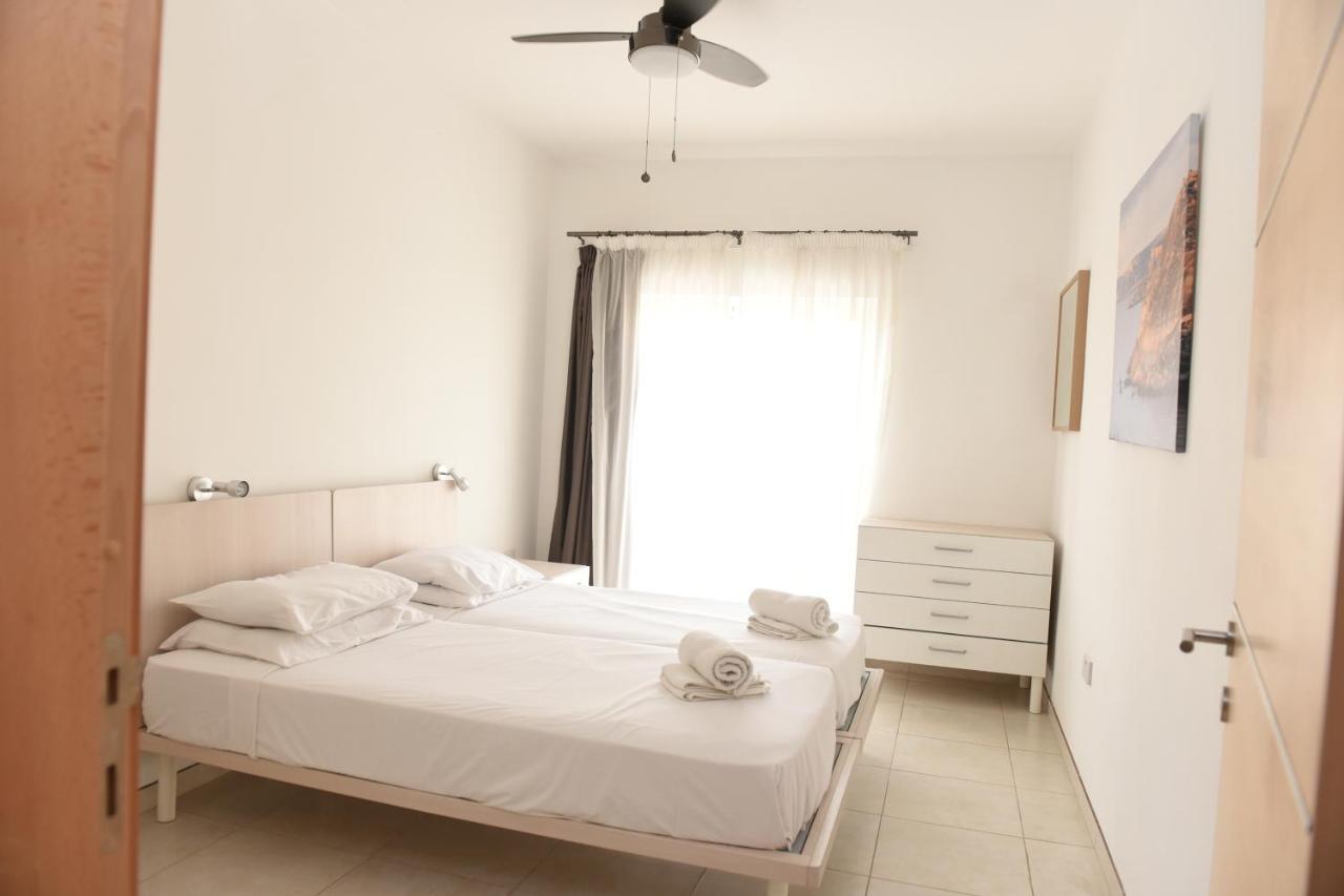 Hortensia 2 Bedroom Apartment Bahía de San Pablo Exterior foto